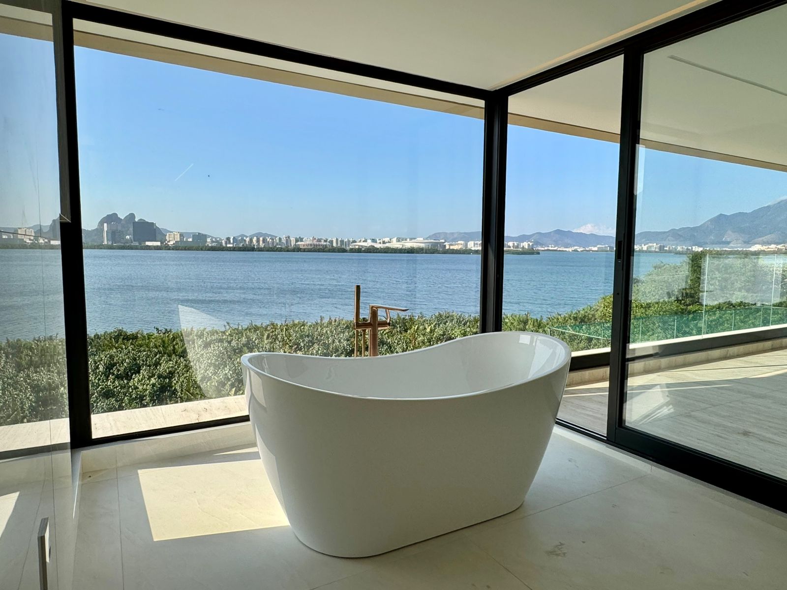 Seven Luxury Real State